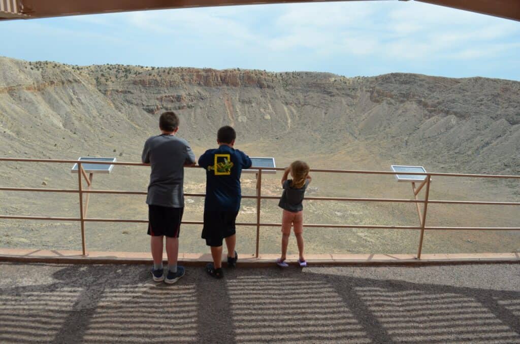 kids on observation deck of meteor crater