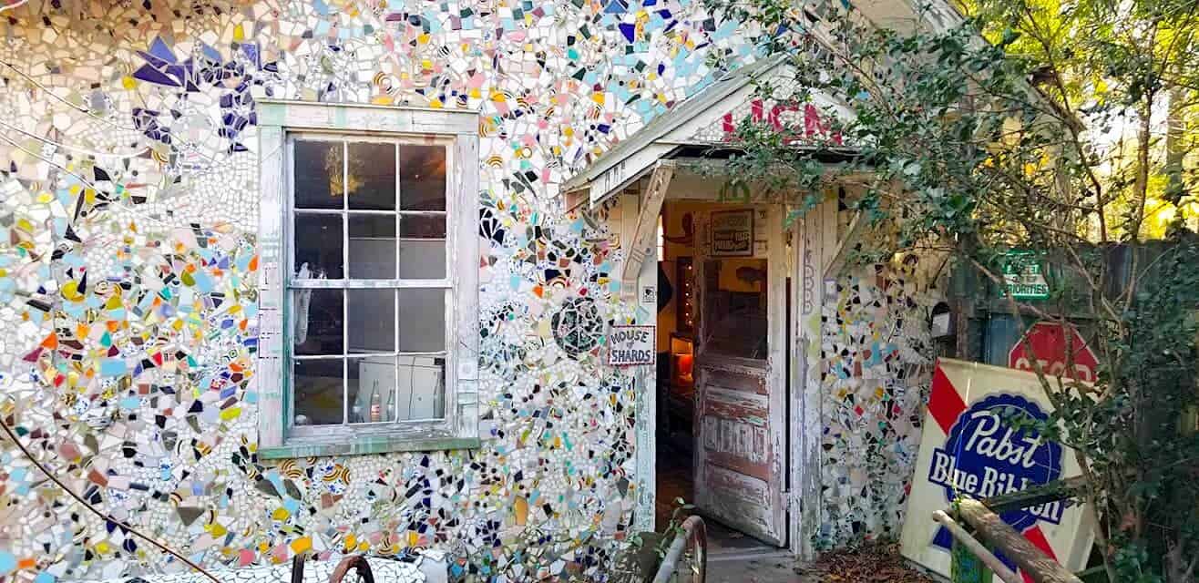 house made of mosaic tiles in Louisiana